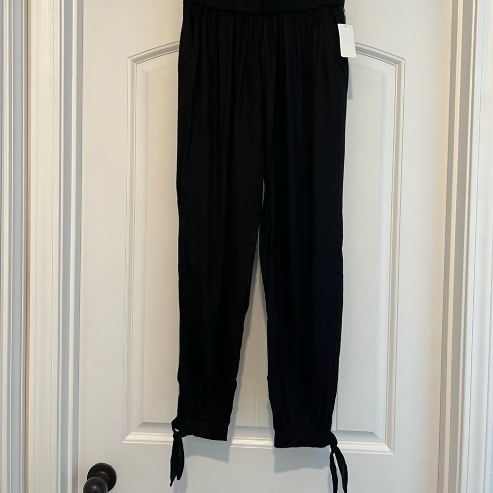 Derek Heart Casual Pants. Black. Junior Size- Small.